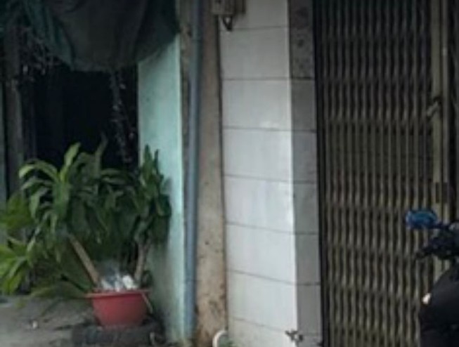 Chủ tiệm vàng báo mất nhiều tài sản sau khi vô quán cà phê