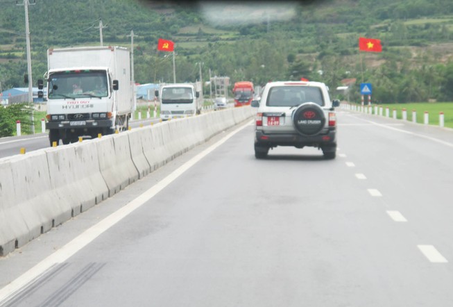Thông xe quốc lộ 1 mở rộng đoạn qua Phú Yên sớm ba tháng