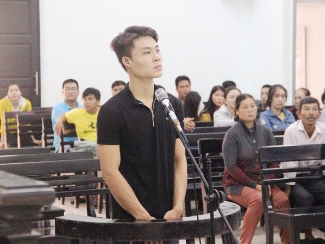 Lần thứ 3 hủy án vụ công an viên đánh chết học sinh