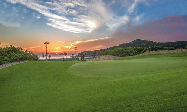 Cháy nổ trong sân golf Long Thành, 10 người thương vong