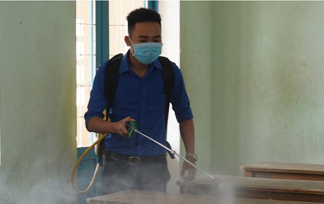 Học sinh THCS, THPT ở Bình Định đi học lại từ ngày 27-4