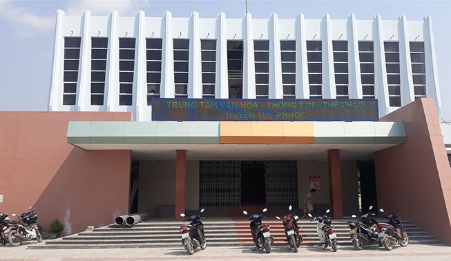Giám đốc Trung tâm văn hóa đem chuông đồng bán phế liệu