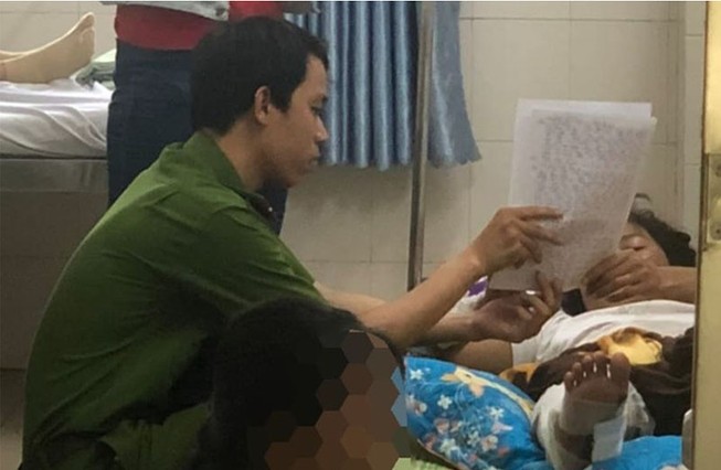 Chồng đốt nệm khi vợ con đang ngủ, 3 người bị bỏng