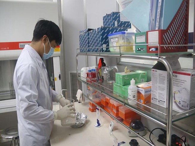 Viện Pasteur ngưng nhận mẫu xét nghiệm, Khánh Hòa kêu cứu