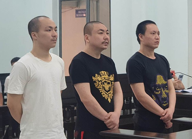 3 người Trung Quốc chém chết đồng hương bị phạt 43 năm tù