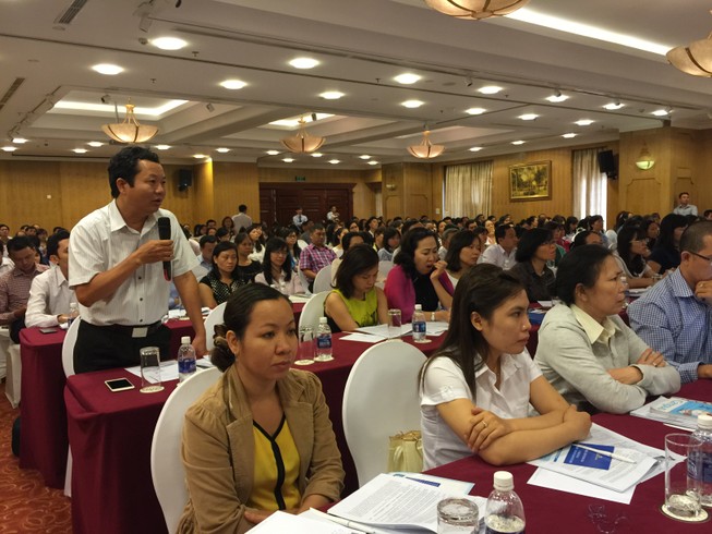 Doanh nghiệp hỏi tiền hoàn thuế, Cục Thuế đề nghị 'gặp riêng'