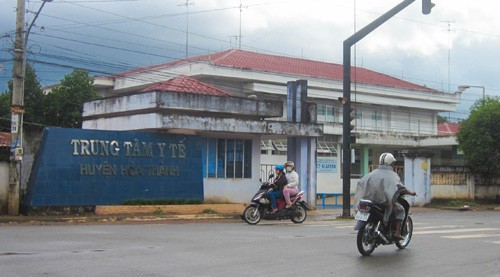 Phó Thủ tướng Nguyễn Xuân Phúc đề nghị làm rõ vụ sai phạm ở TTYT Hòa Thành