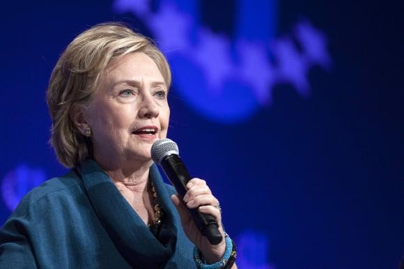 Những người “cầm đèn chạy trước” cho cuộc tranh cử của bà Hillary Clinton