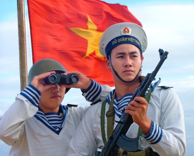 ĐỌC GÌ TRÊN PHÁP LUẬT TP.HCM SỐ CHỦ NHẬT 1-6-2014?