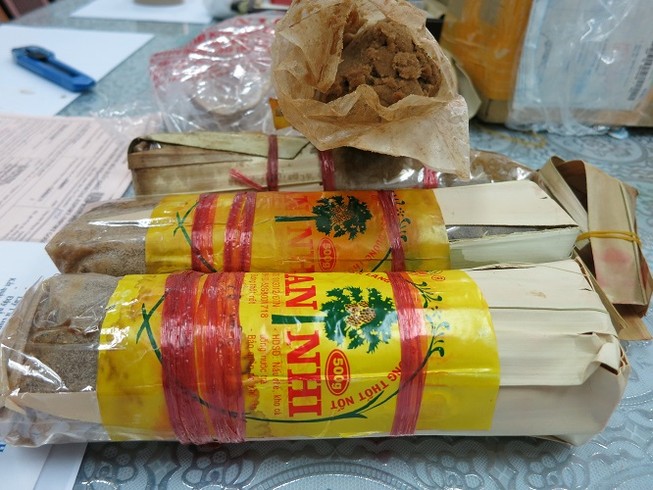 Tiếp tục phát hiện 2kg tiền chất sản xuất ma túy đá trong đường thốt nốt