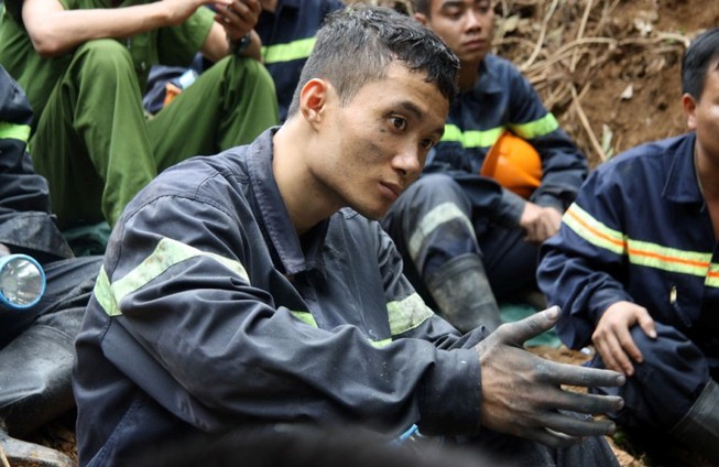 Sập mỏ than ở Hòa Bình: hai nạn nhân vẫn bặt vô âm tín