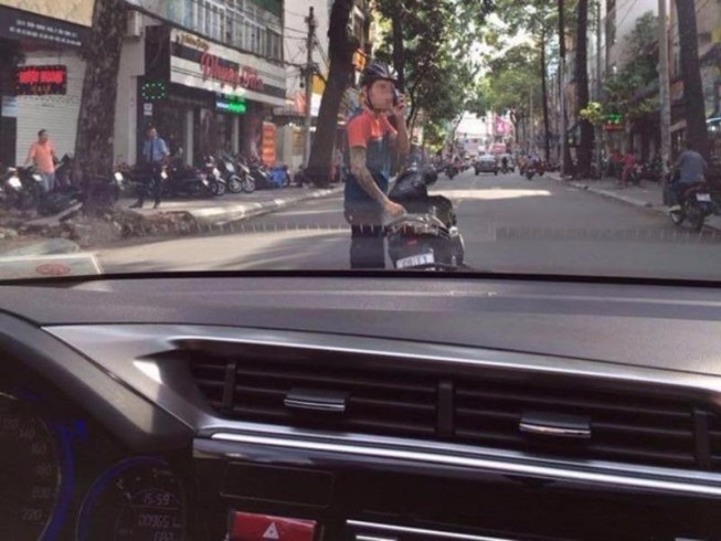 Tự cứu mình khi bị dàn cảnh trấn lột