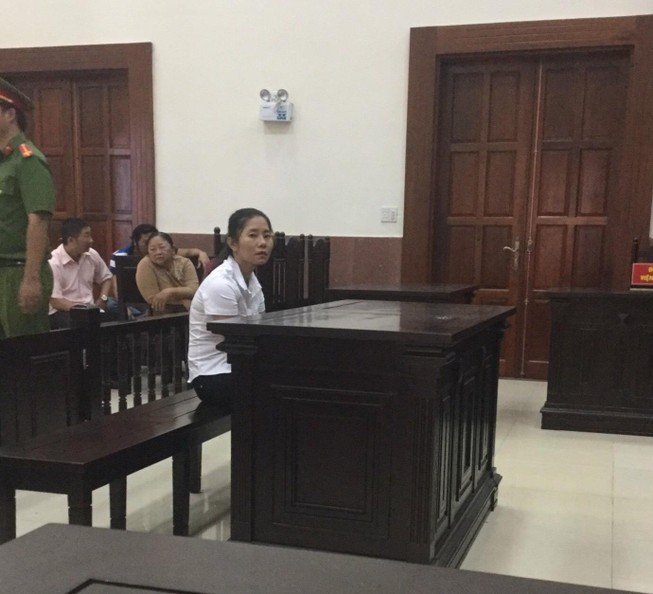 Đang xử phúc thẩm bị cáo từng có 34 luật sư bào chữa