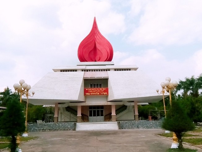 Bộ Quốc phòng hội thảo quốc gia phong trào Đồng Khởi