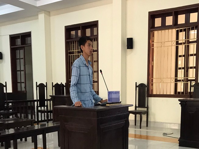 Phạt tù người hút trộm cát trên sông Tiền