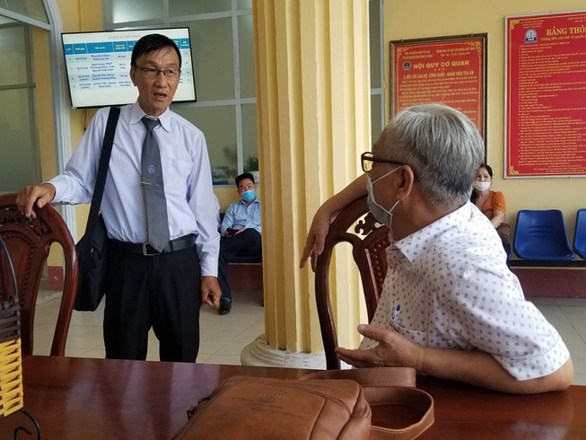 Hoãn phiên xử vụ thương binh kiện Cục Người có công