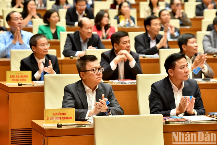 Các đại biểu tham dự hội nghị. Ảnh: NHÂN DÂN rung-uong-quan-triet-trien-khai-viec-thuc-hien-sap-xep-tinh-gon-bo-may-2.jpg