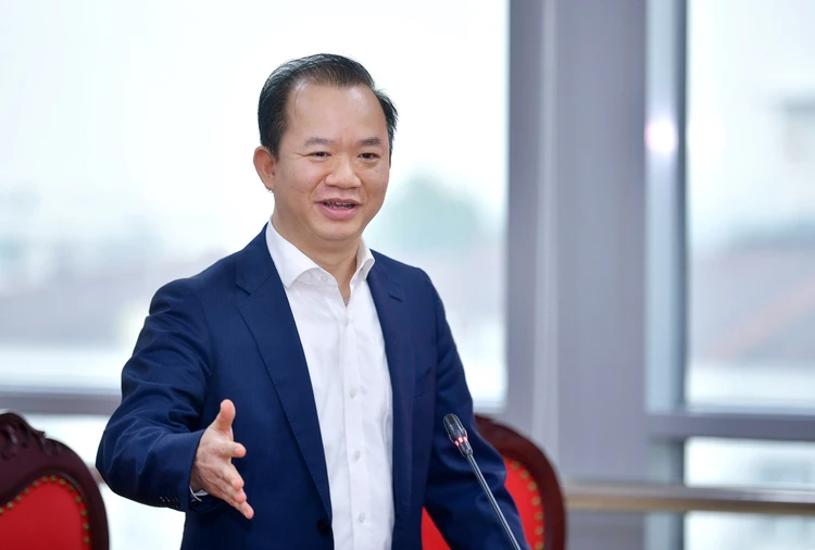 Đại biểu Quốc hội Bùi Hoài Sơn, Ủy viên thường trực Ủy ban Văn hóa và Xã hội của Quốc hội. Ảnh: QH Sáp nhập tỉnh: Trung tâm hành chính mới nên đặt ở đâu?