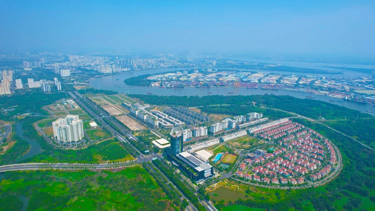Một góc TP.HCM nhìn từ trên cao xuống. Ảnh: NGUYỄN TIẾN sap-nhap-tinh-dia-phuong-nao-du-suc-lam-trung-tam-hanh-chinh-nguyen-tien-1.jpg