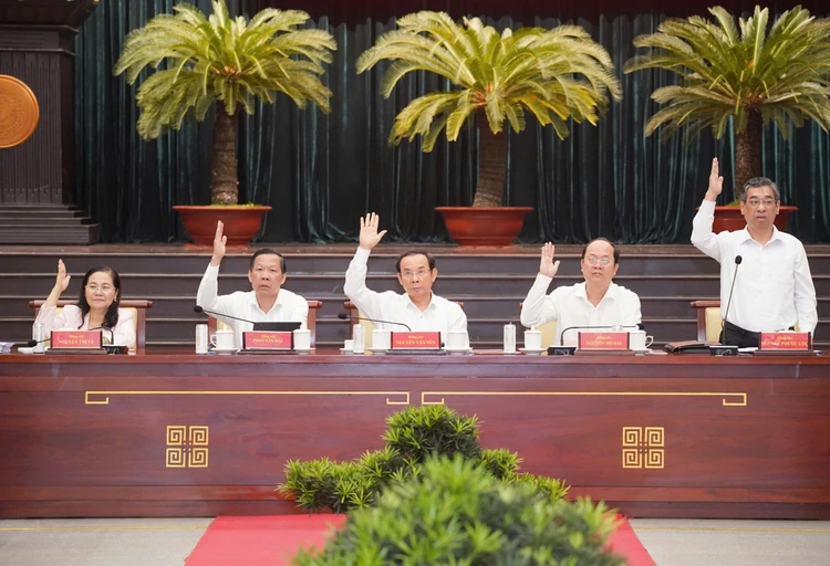 Năm 2025, TP.HCM phấn đấu tăng trưởng GRDP đạt 10%-tang-truong-GRDP-TPHCM.jpg