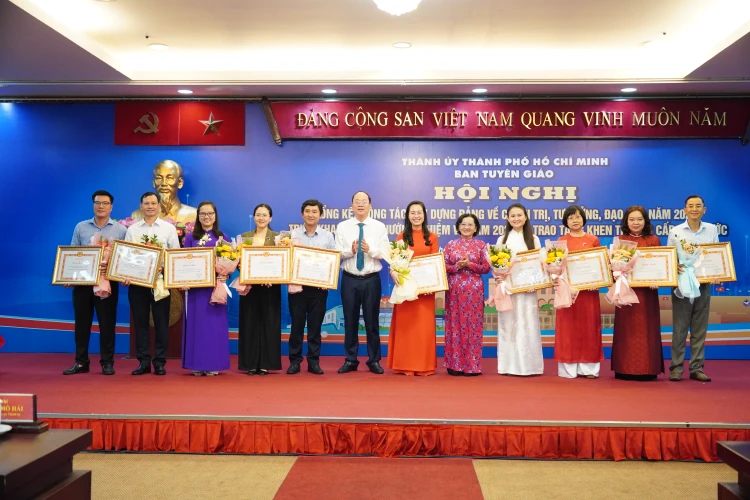 ban-tuyen-giao-tphcm1.JPG