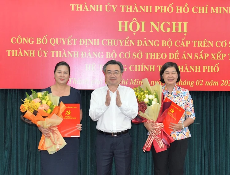 Thành ủy TP.HCM chuyển 18 Đảng bộ cấp trên cơ sở thành đảng bộ cơ sở -thanh-uy-tphcm-sap-xep-bo-may2.jpg