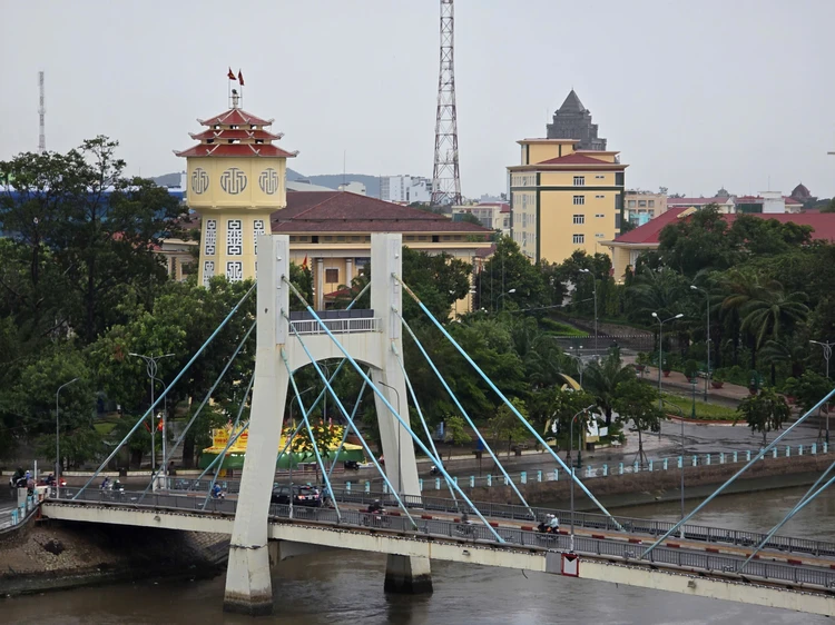 Tỉnh Lâm Đồng phối hợp với tỉnh Bình Thuận và Đắk Nông xây dựng đề án sáp nhập