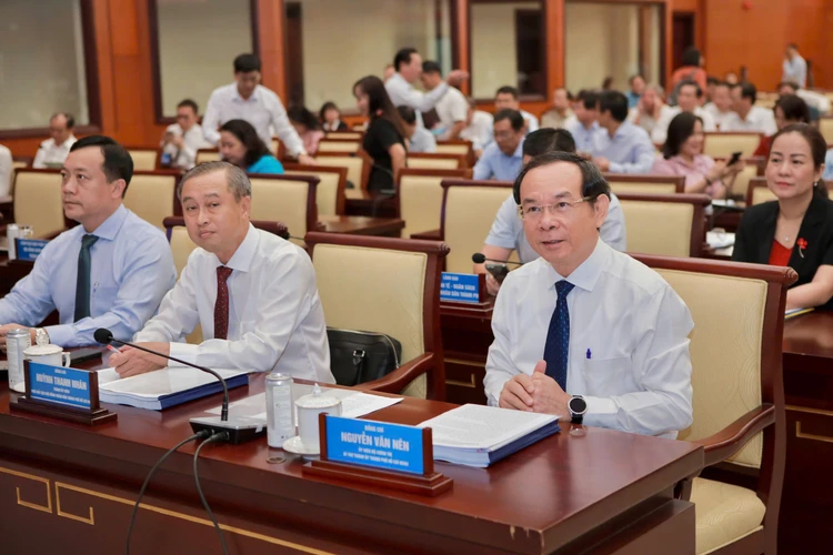 bi-thu-nguyen-van-nen-2.jpg