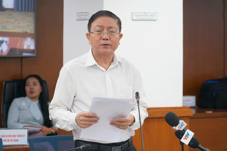 TP.HCM có 281 cán bộ xin nghỉ việc khi sắp xếp bộ máy-can-bo-NGHI-VIEC-SAP-XEP-BO-MAY.jpg