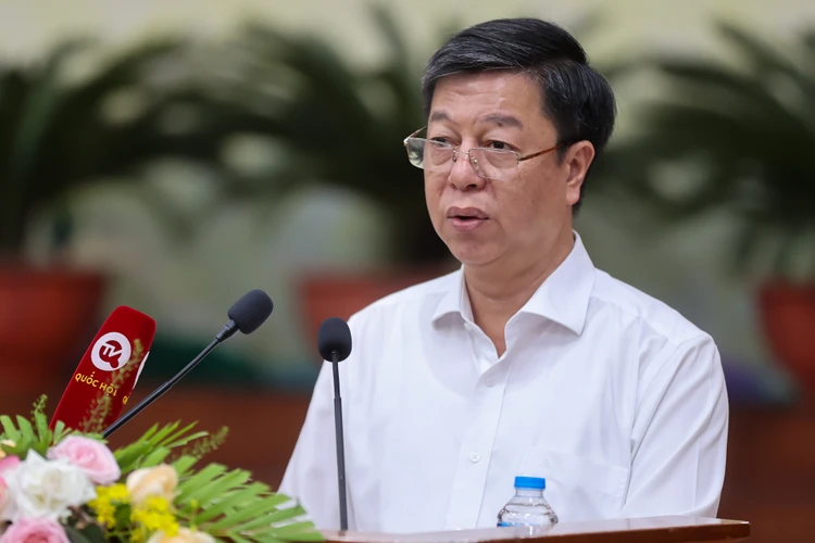 can-doi-moi-manh-me-cong-tac-can-bo-vu-trong-lam.jpg