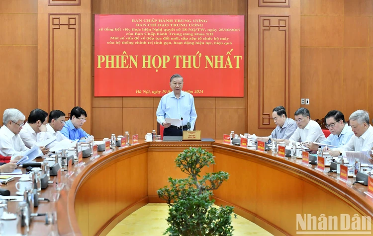 Tổng Bí thư: Tinh gọn bộ máy cần quyết tâm cao, dũng cảm và cả sự hy sinh của mỗi cán bộ