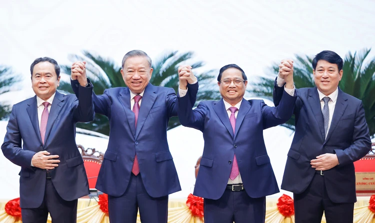 Đảng với sứ mệnh 'đưa đất nước vào kỷ nguyên giàu mạnh'