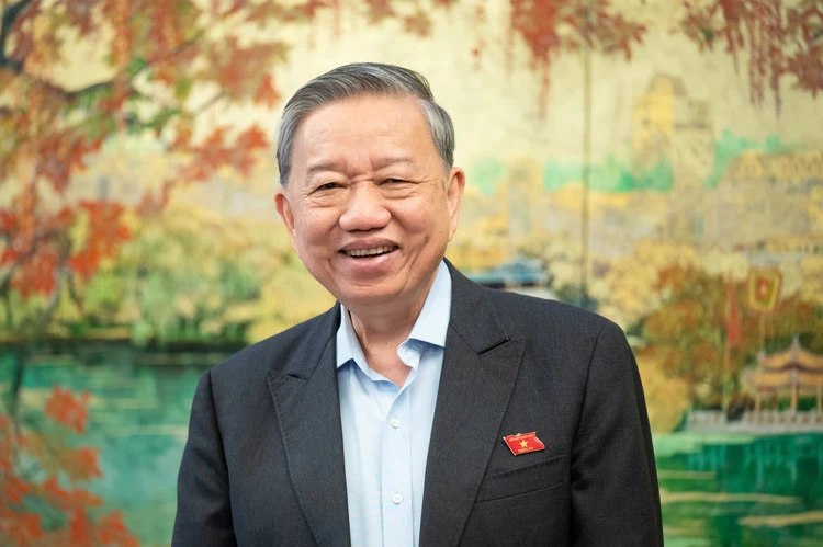 tong-bi-thu-to-lam-pham-thang-2.jpg