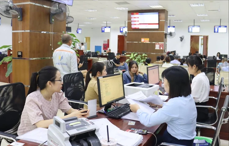 Địa phương ngừng hỗ trợ thêm cho cán bộ nghỉ việc do tinh gọn bộ máy
