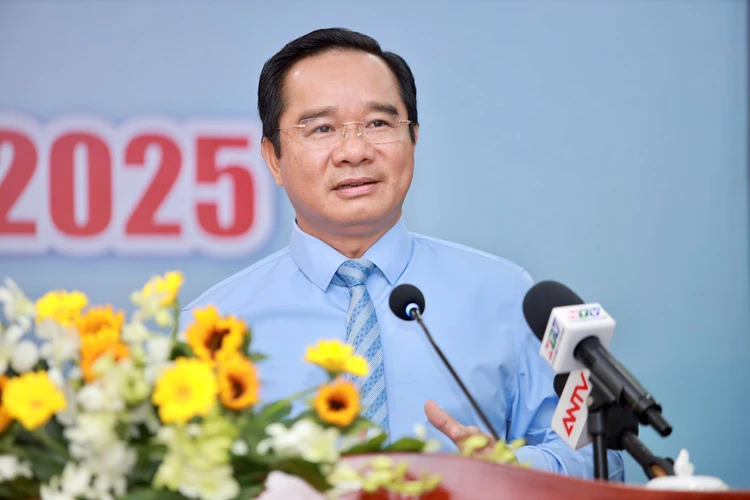 chu-tich-nguyen-van-duoc-gui-gam-gi-den-thanh-nien-tp-hcm.jpg