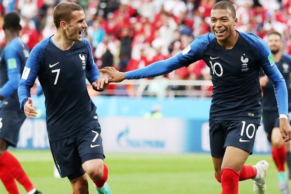 Vòng knock-out World Cup 2018: Chờ Messi 'đấu' Ronaldo - ảnh 2