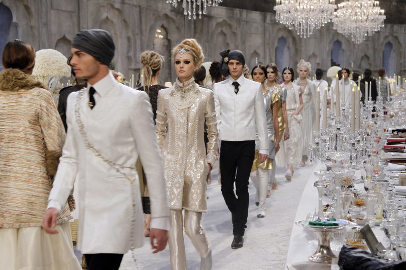 Karl Lagerfeld, bố già tài hoa và cô độc - ảnh 3