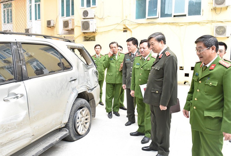 Bộ trưởng biểu dương ban chuyên án bắt 130 bánh heroin - ảnh 1