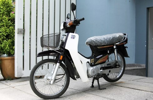Honda Dream II nguyên bản trả giá kỷ lục 250 triệu chưa bán