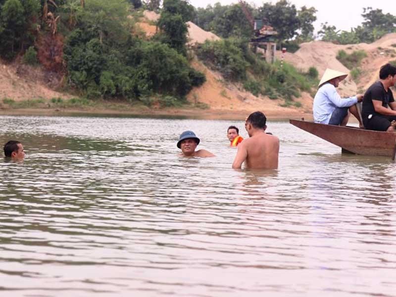 Bơi sẽ là môn học bắt buộc ở Nghệ An - ảnh 1