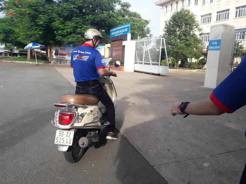 Thí sinh hốt hoảng vì quên mang theo “phao“ - ảnh 4