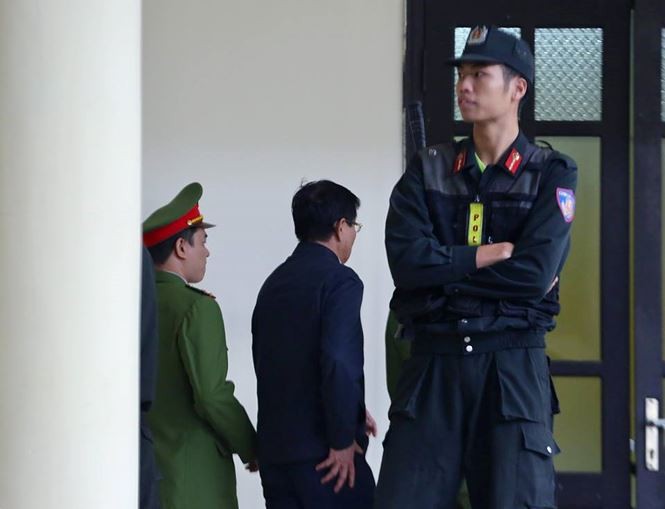 Tuyên án vụ đánh bạc ngàn tỉ: Không có vùng cấm, đặc quyền - ảnh 4