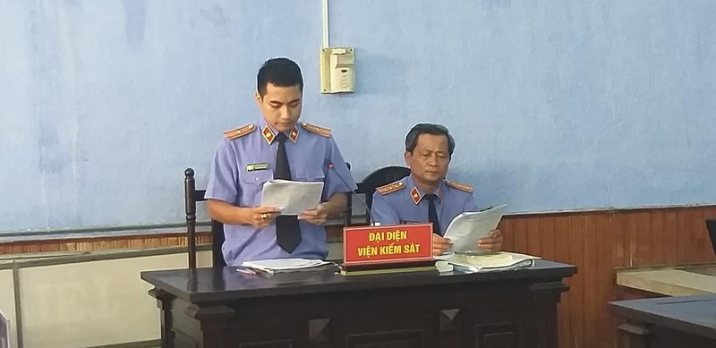 Xử cựu chi cục phó QLTT: Làm theo Luật hay theo Thông tư? - ảnh 3