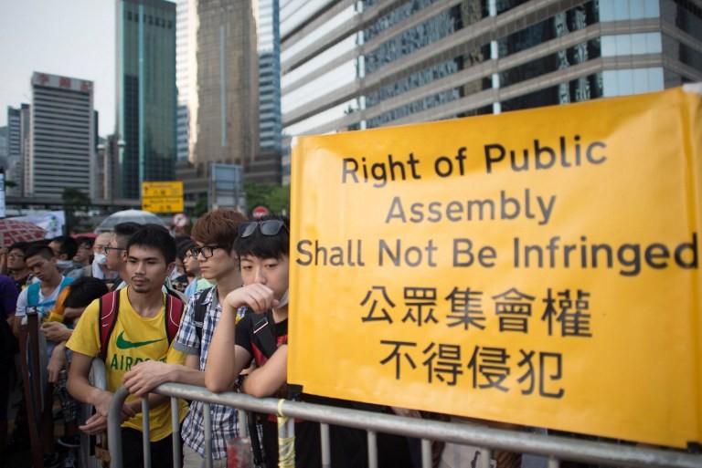 Anh 'bất lực' trong giải quyết biểu tình tại Hong Kong - ảnh 1