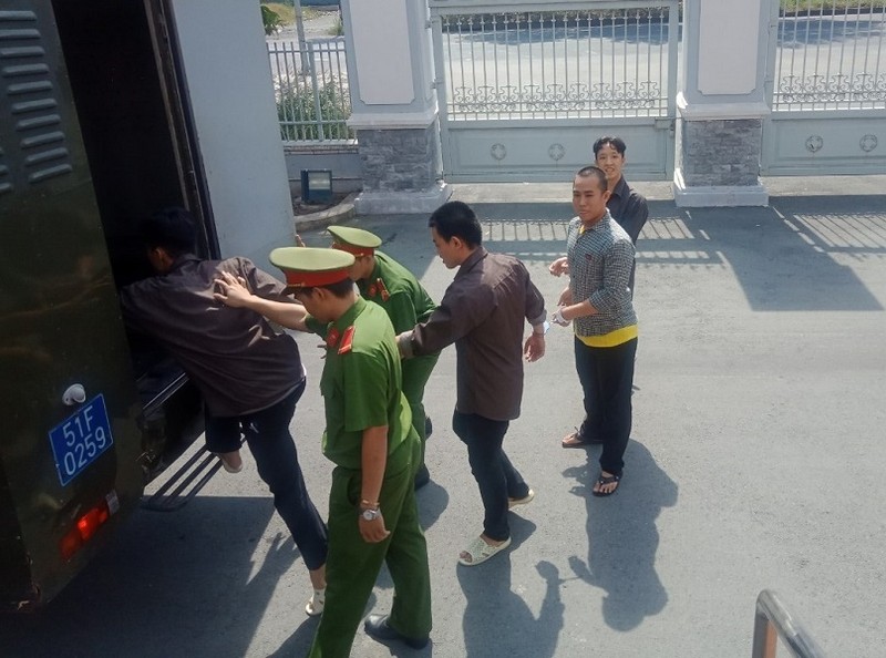 Án mạng từ chuyện nẹt pô xe máy - ảnh 1