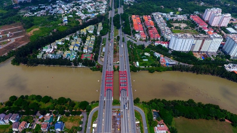 Toàn cảnh khu nhà giàu Sài Gòn bị mùi hôi bao phủ - ảnh 2
