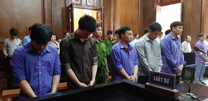 'Tư vấn' xài 600 triệu trong ngân hàng, lãnh án 7 năm tù - ảnh 1