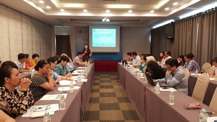 'Xin ý kiến trẻ, trẻ nói xong bị cô quát mắng'