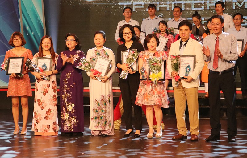 Loạt 'Cán bộ phường vì dân' đoạt giải Nhất báo chí TP.HCM - ảnh 3