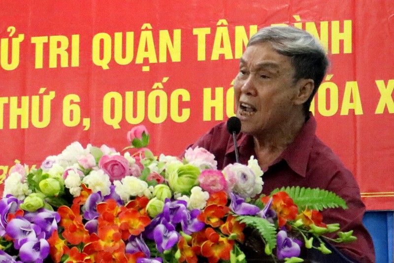 Cử tri Tân Bình đồng tình việc mở rộng sân bay Tân Sơn Nhất - ảnh 1